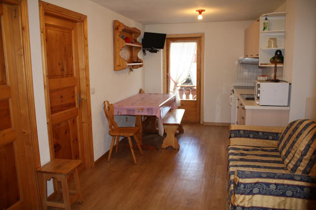 Casa Longa Apartamento Livigno Quarto foto